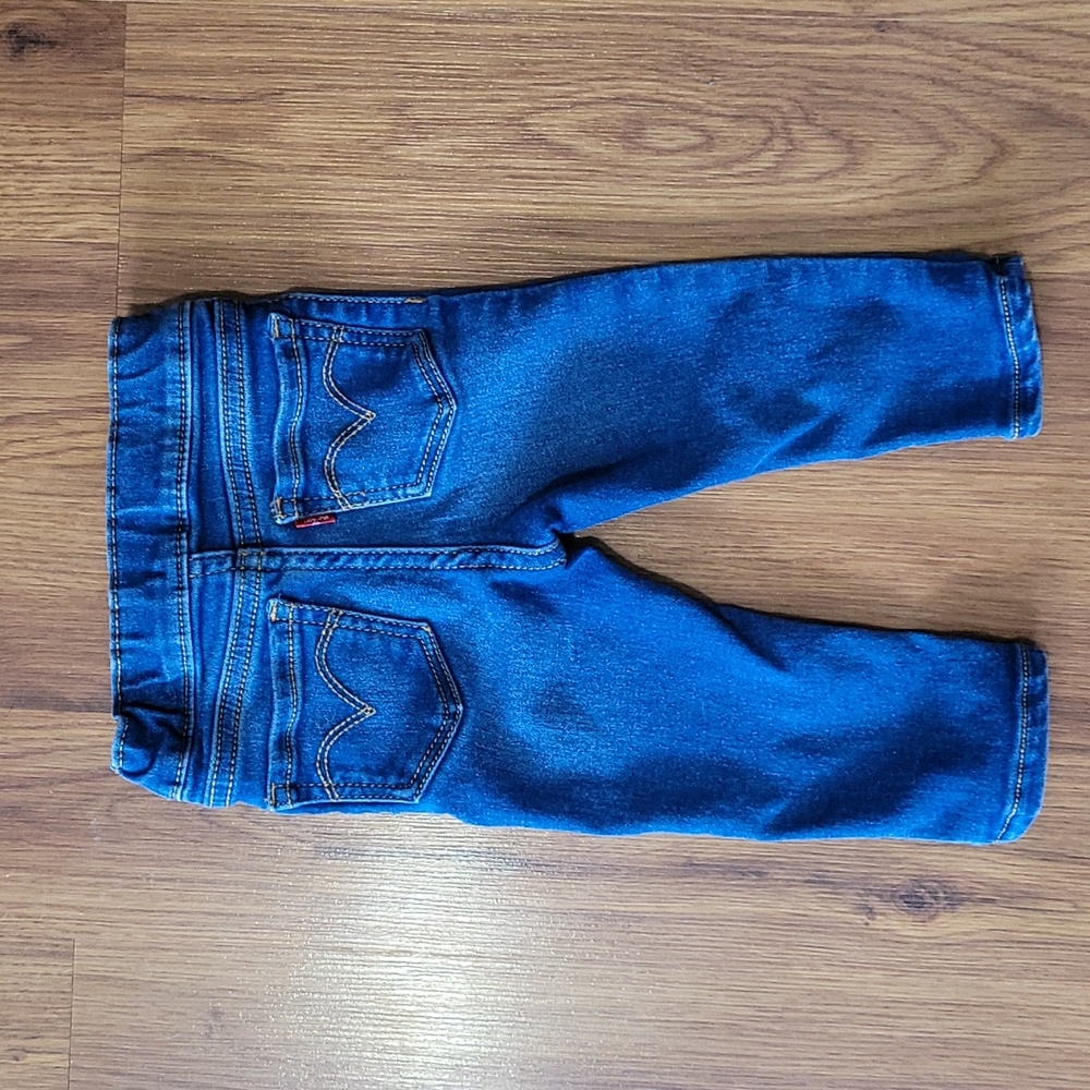 Levi's baby girl pull-on jeggings 9M
